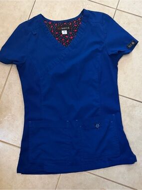 Koi Basic Scrub Top
